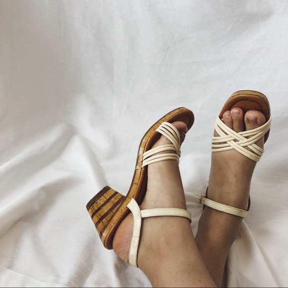 Vintage Shoes - Vintage vintage strappy patent leather wood sandal